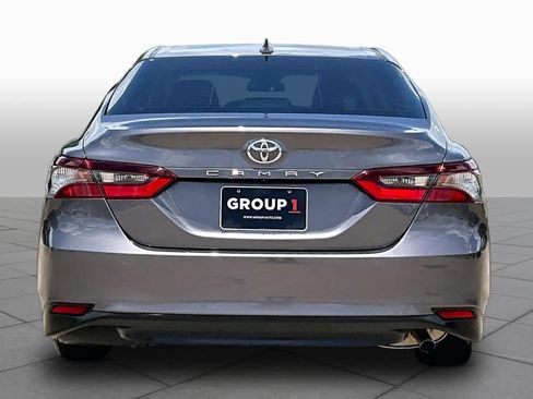 Used 2024 Toyota Camry LE FWD image 5