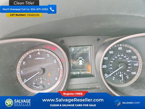 Used 2017 Hyundai Santa Fe Sport image 12