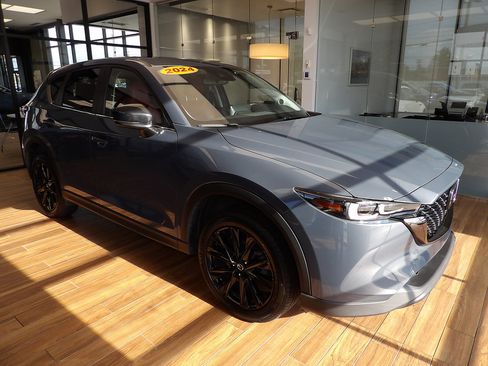 Certified 2024 MAZDA CX-5 Carbon Edition AWD/4WD image 4