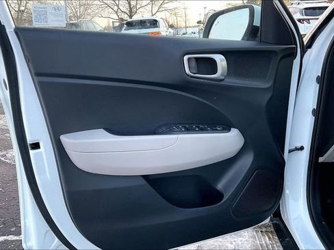 New 2026 Hyundai Venue SEL image 23