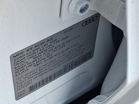 New 2026 Audi Q3 quattro 2.0T AWD/4WD image 17