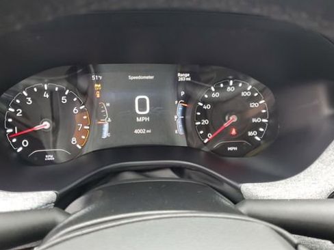 Certified 2024 Jeep Compass Latitude image 10