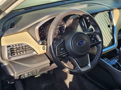 Used 2020 Subaru Outback Limited AWD/4WD image 8