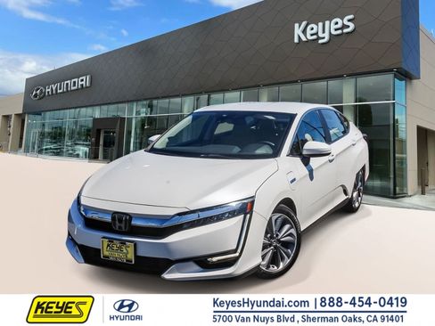 Used 2018 Honda Clarity Plug-In Hybrid image 1