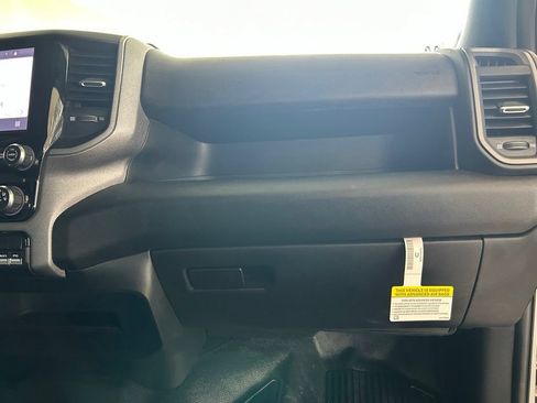 Used 2025 RAM 3500 Tradesman w/ Chrome Appearance Group RWD image 21