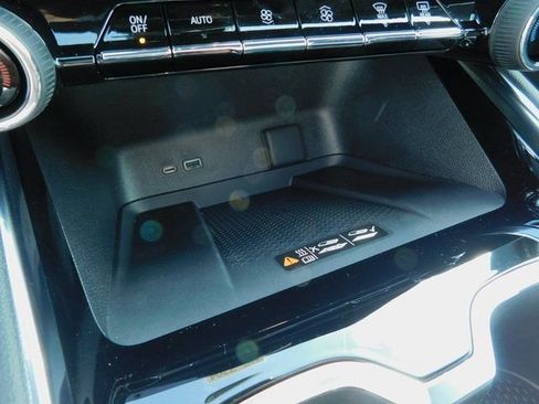 New 2026 Chevrolet Traverse LT w/ Sun and Wheel Package image 38