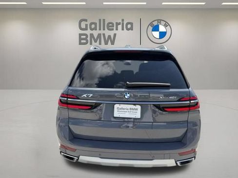 Used 2026 BMW X7 xDrive40i AWD/4WD image 7