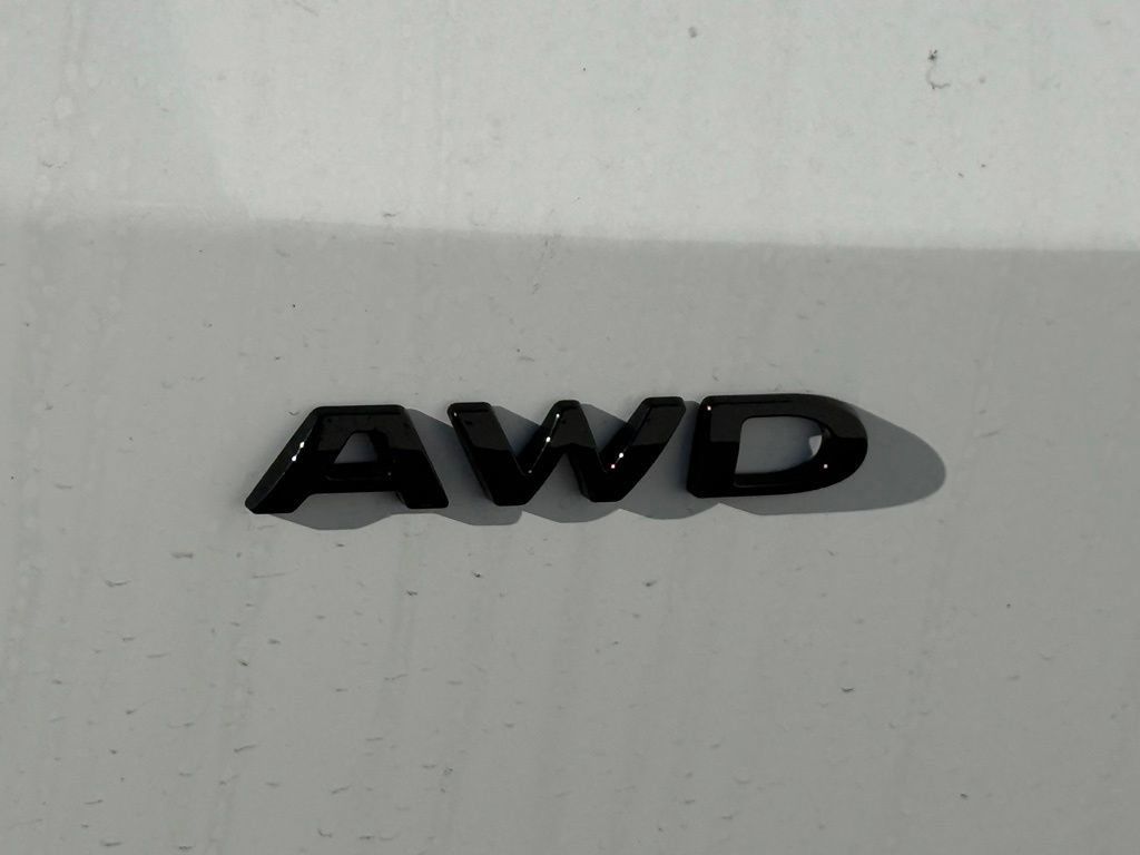 New 2026 Ford Transit 250 148 High Roof AWD w/ Load Area Protection Package image 26