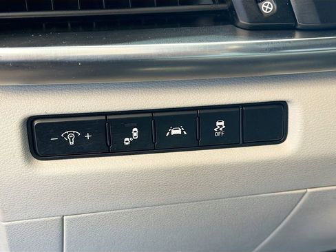 Used 2022 Kia Telluride S image 12