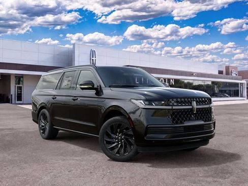 New 2027 Lincoln Navigator L Reserve w/ Jet Appearance Package AWD/4WD image 4