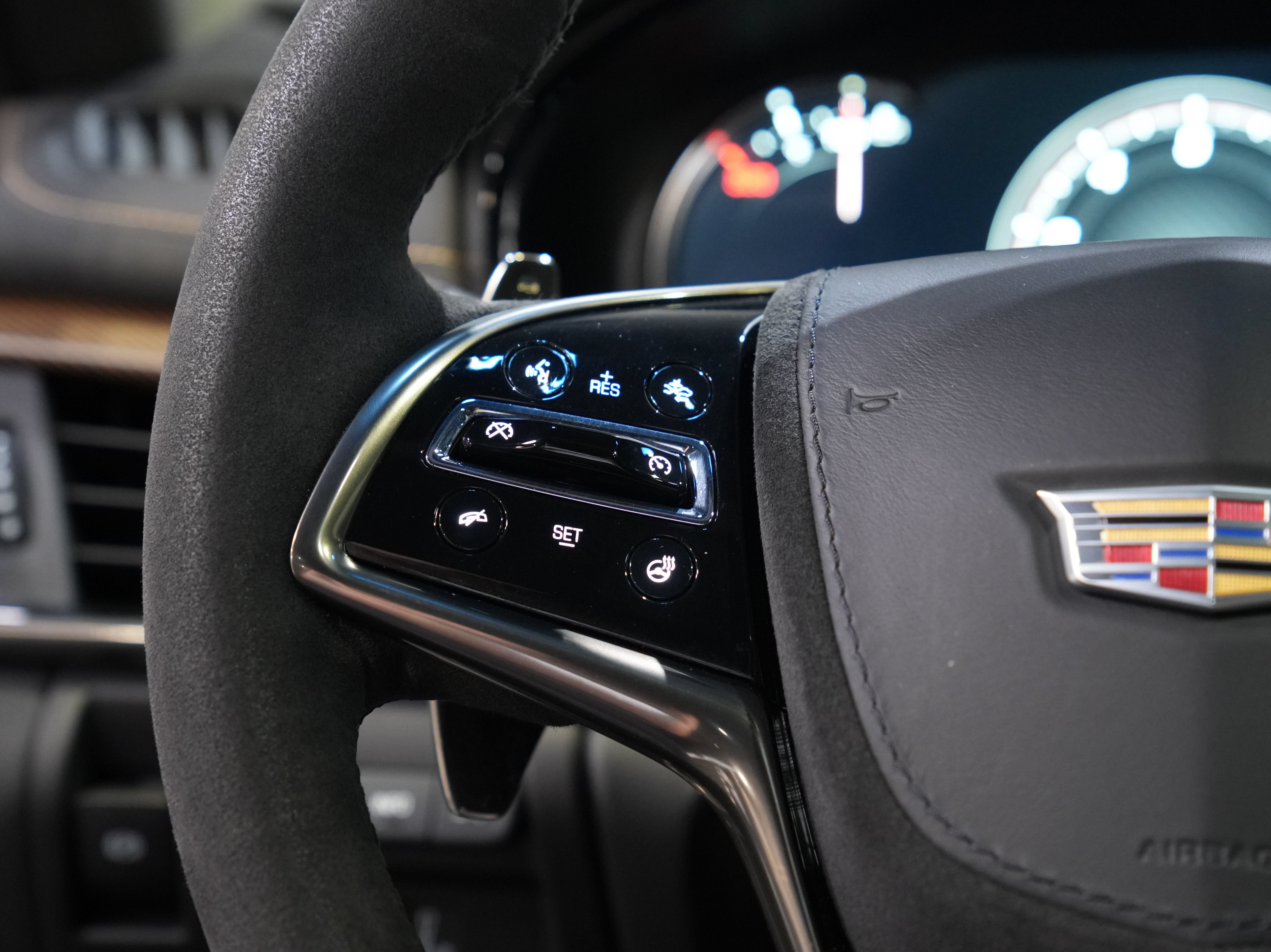 Used 2016 Cadillac CTS V w/ Carbon Fiber Package RWD image 43
