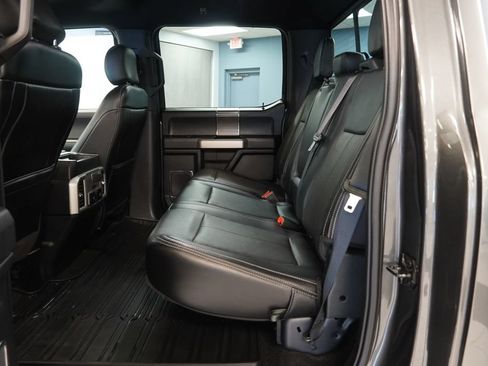 Used 2019 Ford F150 Lariat w/ Equipment Group 502A Luxury AWD/4WD image 26