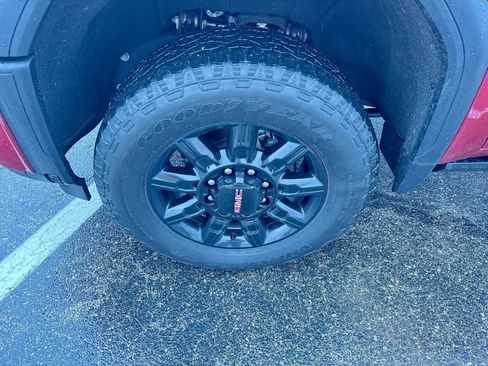 Used 2024 GMC Sierra 2500 AT4 w/ AT4 Premium Plus Package image 10