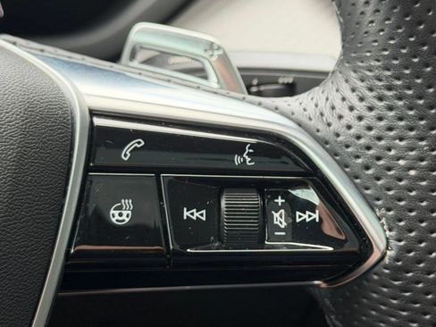 Used 2023 Audi e-tron GT Premium Plus w/ Performance Package AWD/4WD image 29