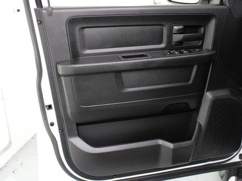 Used 2019 RAM 1500 Tradesman w/ Tradesman SXT Package AWD/4WD image 32