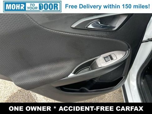 Used 2024 Chevrolet Malibu LT image 28