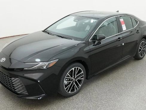 New 2026 Toyota Camry XLE FWD image 1