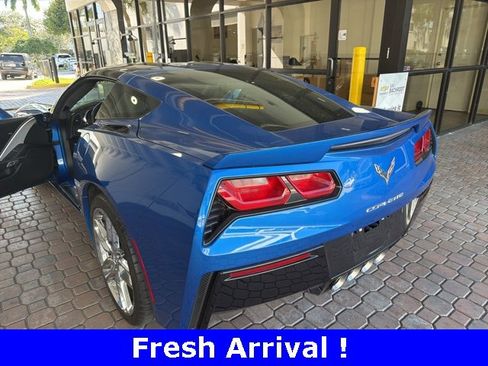 Used 2015 Chevrolet Corvette Stingray Z51 w/ 3LT Preferred Equipment Group image 10