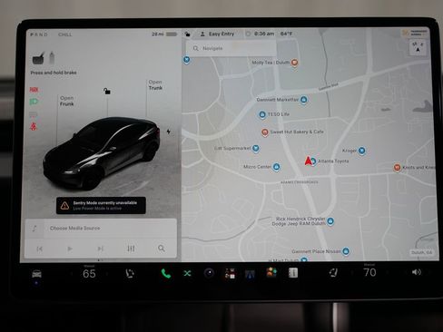 Used 2026 Tesla Model Y 2WD image 17