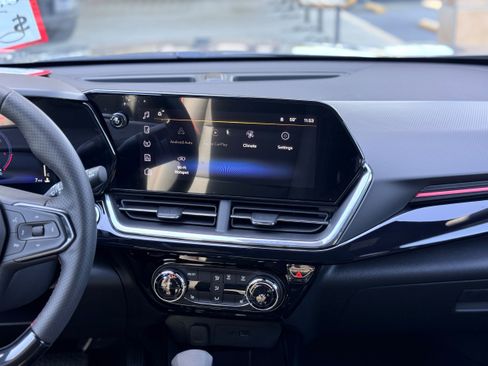 New 2026 Chevrolet Trax RS w/ Driver Confidence Package FWD image 16