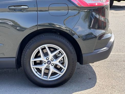 Used 2022 Ford Edge SEL AWD/4WD image 39