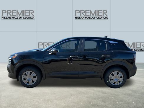 New 2026 Nissan Kicks S image 8