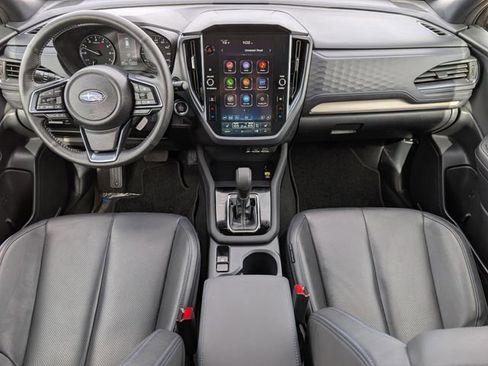 Used 2025 Subaru Forester Limited image 18