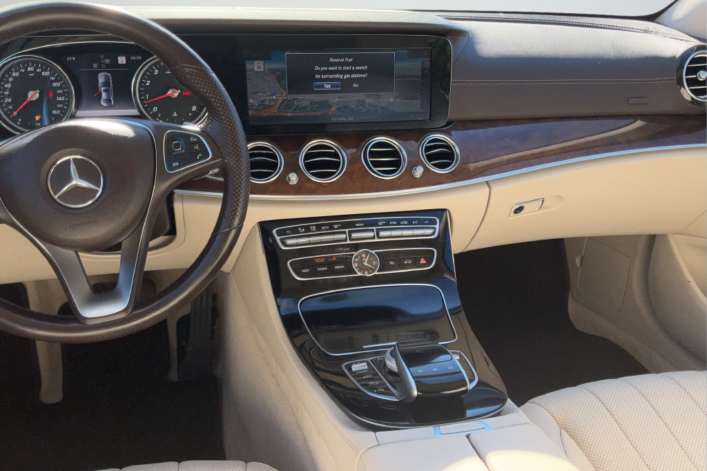 Used 2017 Mercedes-Benz E 300 image 15