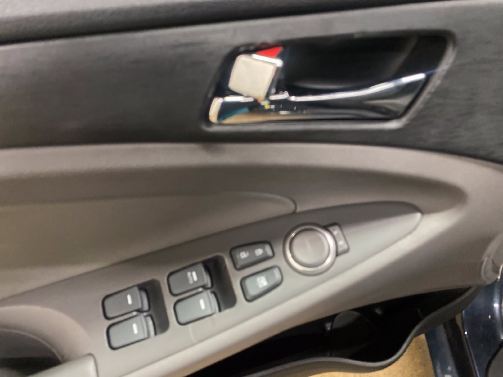 Used 2013 Hyundai Sonata GLS w/ Popular Equipment Pkg FWD image 10