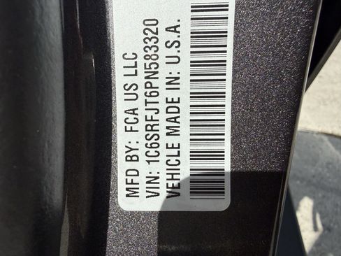Used 2023 RAM 1500 Laramie AWD/4WD image 35