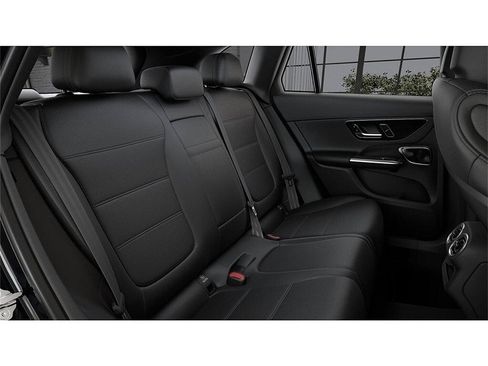 New 2026 Mercedes-Benz GLC 300 4MATIC image 5