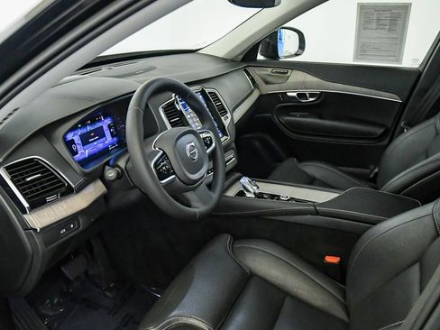 Certified 2023 Volvo XC90 T8 Ultimate AWD/4WD image 18