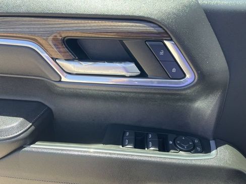 Used 2023 Chevrolet Silverado 1500 LT AWD/4WD image 22