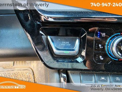 Used 2022 GMC Sierra 1500 AT4 image 22