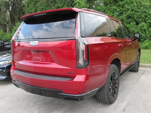 Used 2023 Cadillac Escalade Sport Platinum w/ LPO, ONYX Package AWD/4WD image 4