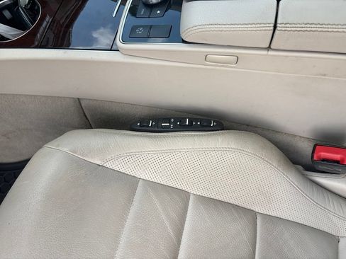 Used 2014 Mercedes-Benz E 350 4MATIC Coupe image 12