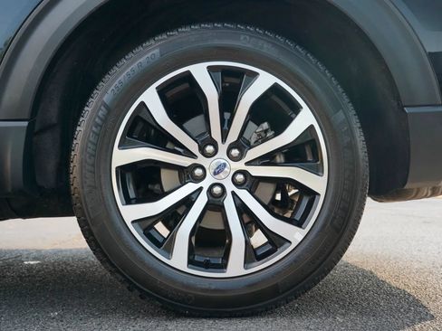 Used 2025 Ford Explorer ST-Line AWD/4WD image 16