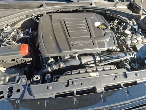 Used 2025 Land Rover Range Rover Velar Dynamic SE image 28