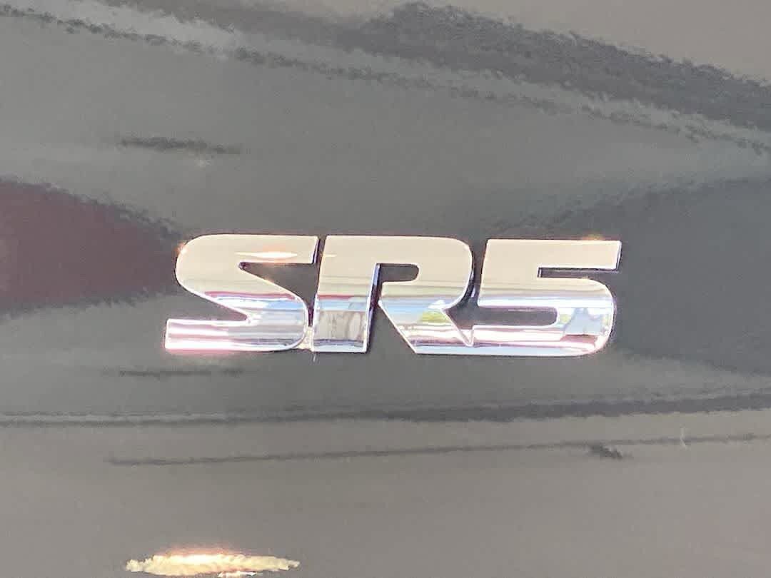 Certified 2024 Toyota 4Runner SR5 AWD/4WD image 12