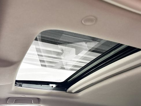 Used 2024 Honda CR-V EX image 18