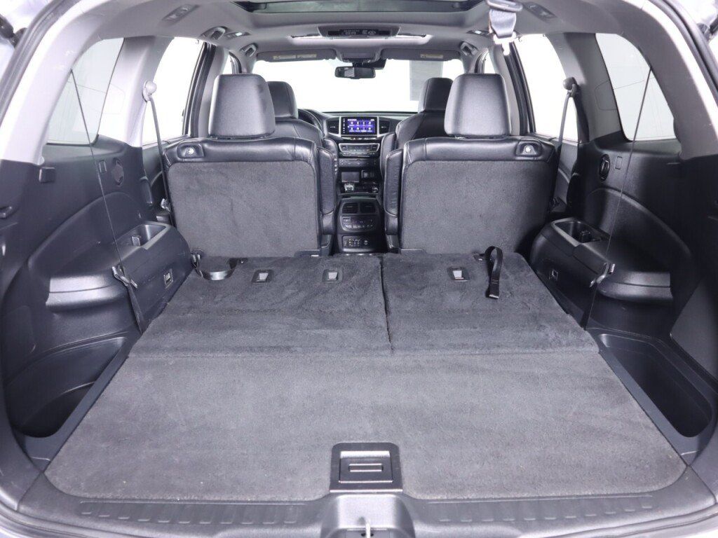 Used 2017 Honda Pilot Elite image 46