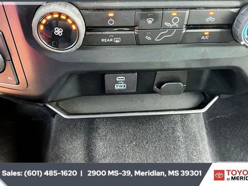 Used 2023 Ford F150 XLT image 22