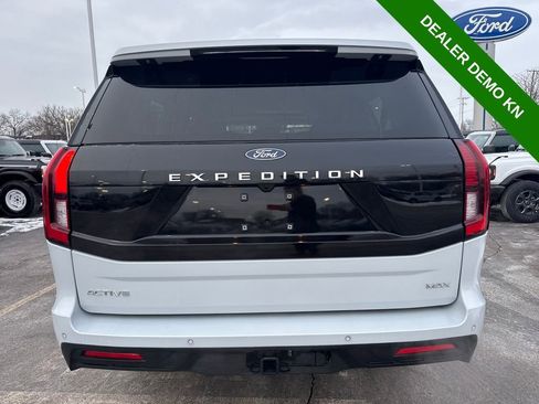 Used 2025 Ford Expedition Max Active image 7