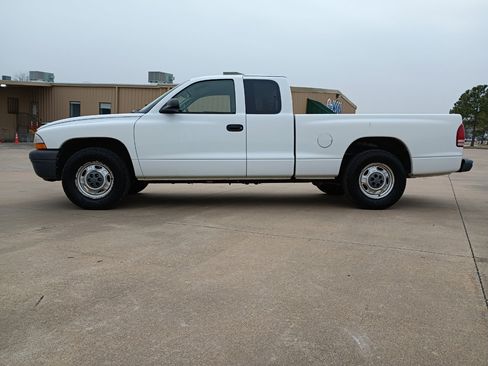 Used 2004 Dodge Dakota 2WD Club Cab w/ Hd Service Group image 7