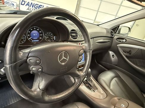Used 2004 Mercedes-Benz CLK 320 Coupe image 19