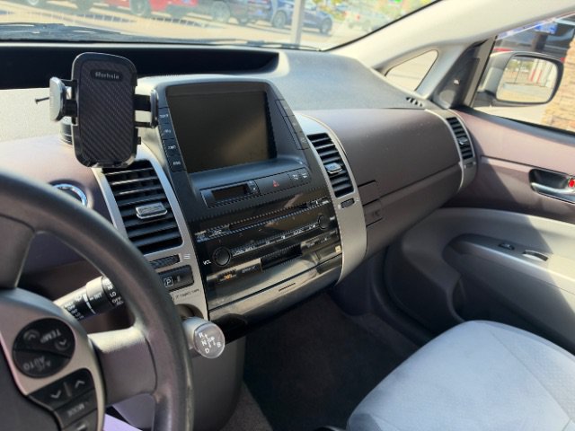 Used 2005 Toyota Prius w/ Pkg 6 FWD image 20