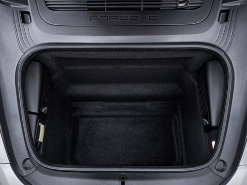 Used 2025 Porsche 718 Cayman S image 29