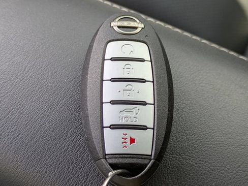 Used 2023 Nissan Murano SL w/ SL Moonroof Package FWD image 30