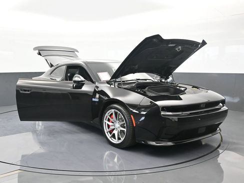 Used 2024 Dodge Charger R/T Scat Pack w/ Plus Group image 86