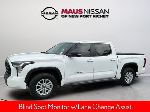 Used 2024 Toyota Tundra SR5 w/ SR5 Premium Package RWD image 5